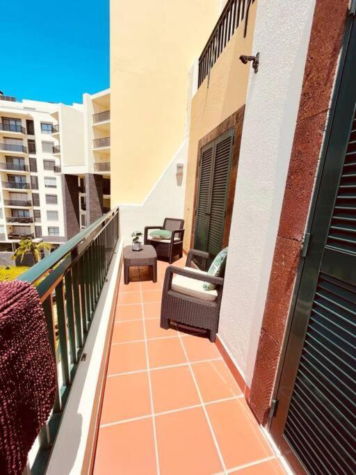 Seaview Apartment Walking To The Beach Funchal  Exterior photo